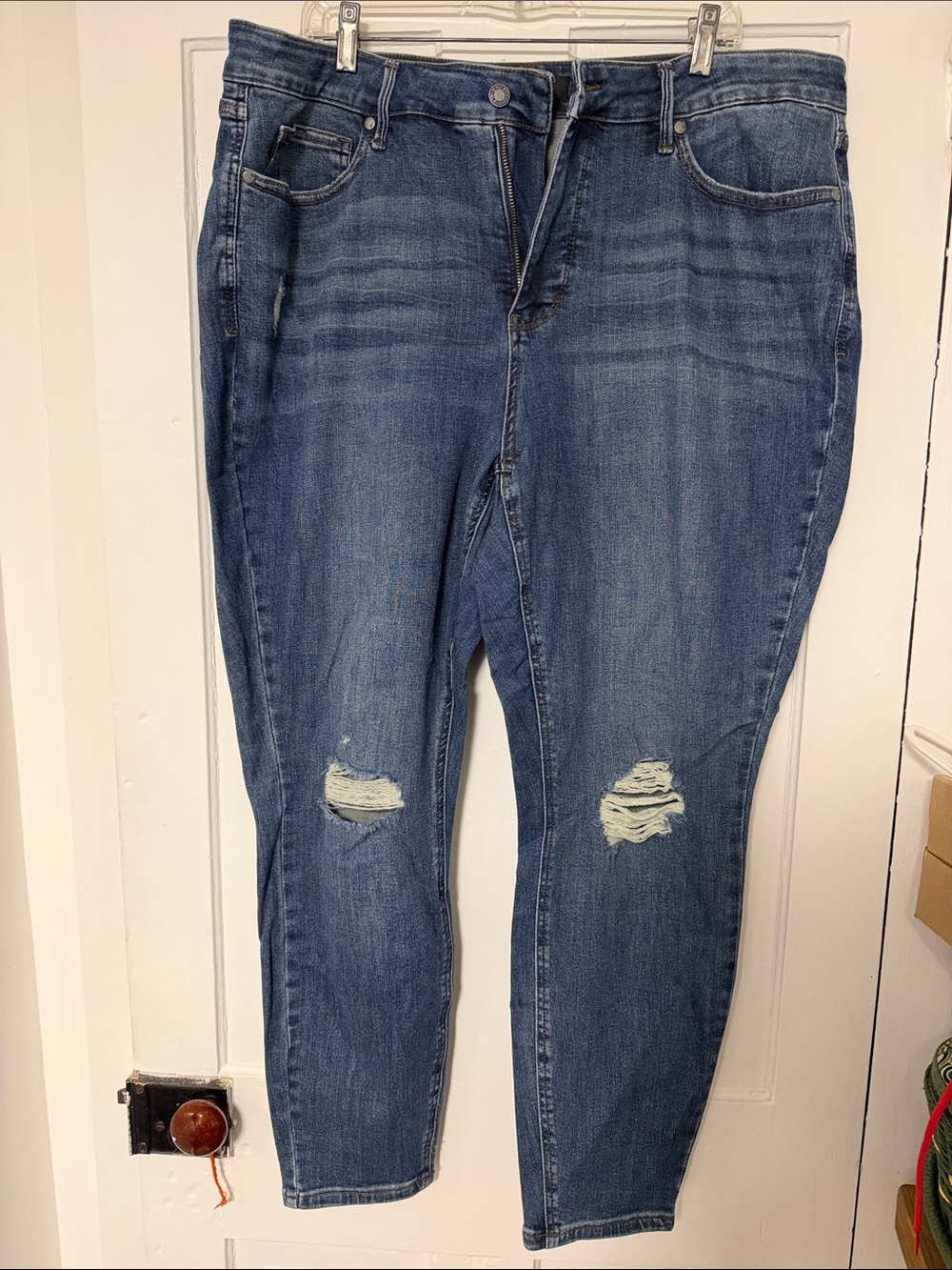 Judy Blue. Sz. 20…Blue Distressed High-Rise Women’s Jeans
